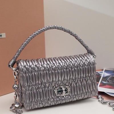 MiuMiu 2019 Matelasse Crystal Tote Shoulder Cross Bag,21cm - 미우미우 2019 마틀라세 크리스탈 토트 숄더 크로스백,5BH012, MIUB0030 , 21cm,실버