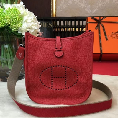 Hermes Evelyne Togo Leather Mini Shoulder Bag,17cm - 에르메스 에블린 토고 레더 여성용 미니 숄더백 HERB0717,17cm,레드