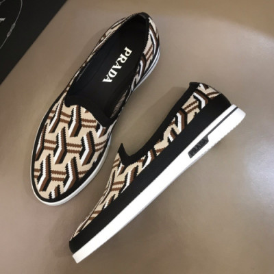 Prada 2019 Mens Business Casual Logo Slip-on - 프라다 남성 비지니스 캐쥬얼 로고 슬립온 Pra0645x.Size(240 - 270).브라운