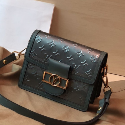 Louis Vuitton 2019 Dauphine Shoulder Bag,20cm - 루이비통 2019 다프네 여성용 숄더백,M44580,LOUB1390 ,20cm,실버