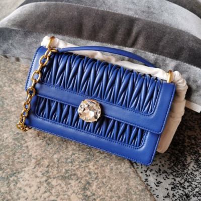 MiuMiu 2019 Solitaire Matelasse Chain Shoulder Cross Bag,23cm - 미우미우 2019 솔리테어 마틀라세 체인 숄더 크로스백,5BD130, MIUB0342, 23cm,블루