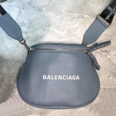 Balenciaga 2019 Leather  Shoulder Bag,24CM - 발렌시아가 2019 남여공용 레더 숄더백,BGB0366,24CM,연블루