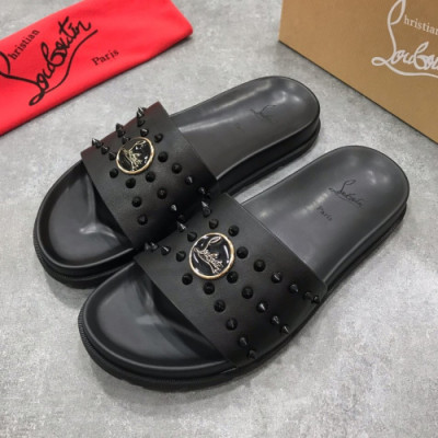 Christian Louboutin 2019 Mens Stud Logo Leather Slipper -  크리스챤 루부탱 남성 스터드 로고 레더 슬리퍼 Btin06x.Size(240 - 275).블랙