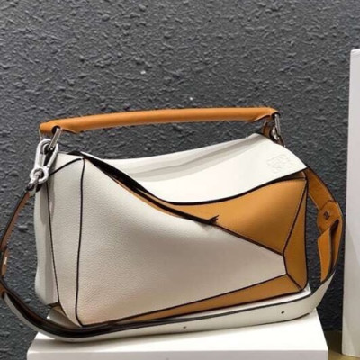 Loewe 2019 Puzzle Medium Shoulder Bag, 29CM - 로에베 2019 퍼즐 미듐 숄더백 ,LOEB0178, 29CM,화이트+카멜