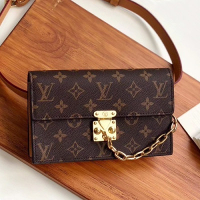 Louis Vuitton 2019 Monogram Dauphine Hip Sack - 루이비통 2019 모노그램 다프네 여성용 힙색 M44667,LOUB1472,브라운