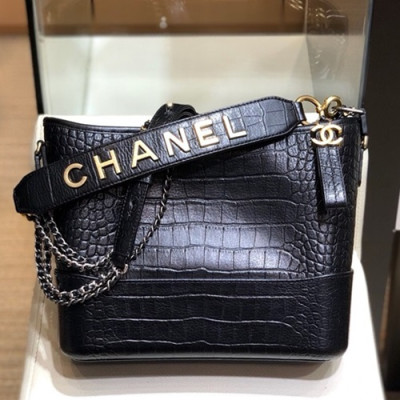 Chanel 2018 Gabrielle Hobo Leather Shoulder Bag ,28CM - 샤넬 2018 가브리엘 호보 레더 숄더백,CHAB0858,28CM,블랙