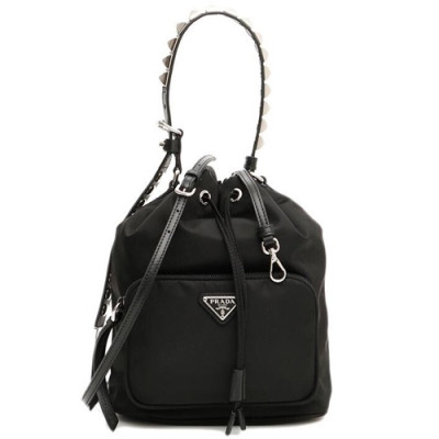 Prada 2019 Women Nylon Bucket Tote Shoulder Bag ,23CM - 프라다 2019 여성용 나일론 버킷 토트 숄더백 1BH038-8,23CM,블랙