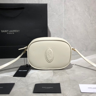 Saint Laurent 2019 Women LE 61Camera  Shoulder Cross Bag,19CM - 입생로랑 2019 여성용 LE 61카메라 숄더 크로스백 582673, SLB0440, 19CM,화이트