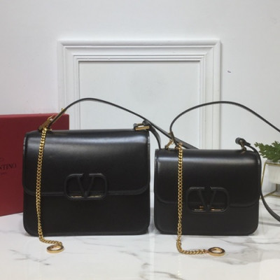 Valentino 2019 Leather Garavani Vsling Shoudler Cross Bag,18/22CM - 발렌티노 2019 레더 가라바니 브이슬링 숄더 크로스백,VTB0731,18/22CM,블랙