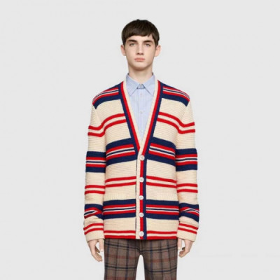 Gucci 2019 Logo V-Neck Wool Cardigan - 구찌 로고 브이넥 울 가디건 Gucca0088.Size (s-l).컬러(베이지)