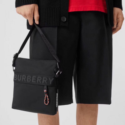 Burberry 2019 Nylon Shoulder Bag ,22.5CM - 버버리 2019 나일론 남여공용 숄더백,BURB0342,22.5cm,블랙