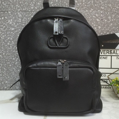 Valentino 2019 Leather Back Pack ,35CM - 발렌티노 2019 레더 남여공용 백팩,VTB0738,35CM,블랙