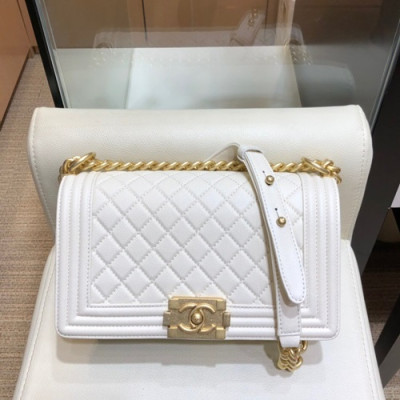 Chanel 2019 Leboy Leather Chain Shoulder Bag ,25CM - 샤넬 2019 르보이 레더 체인 숄더백 67086 - CHAB1040,25CM,화이트