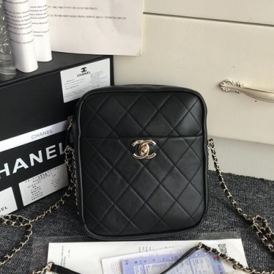 Chanel 2019  Women Camera Shoulder Bag,20CM - 샤넬 2019 여성용 카메라 숄더백 ,CHAB1154,20CM,블랙