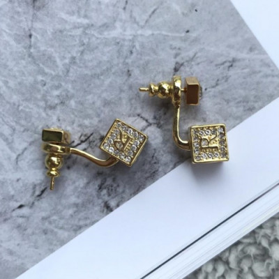 DIOR Vintage Earring  -디올 빈티지 이어링 DIO0006.(옐로우 골드)