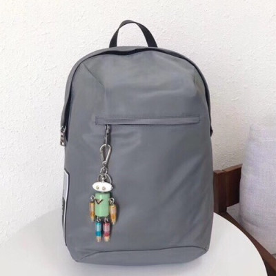 Prada 2019 Canvas Back Pack,31CM - 프라다 2019 캔버스 남여공용 백팩 ,2VZ021-2,31cm,그레이(악세사리 불포함)