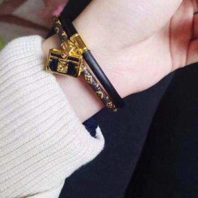 LouisVuitton   Bangle -루이비통  팔찌 Lou0052.컬러(브라운)