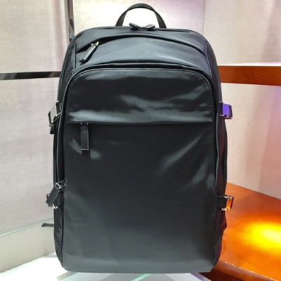 Prada 2019 Nylon Mens Back Pack ,45CM - 프라다 2019 나일론 남성용 백팩 2VZ022 ,45CM,블랙