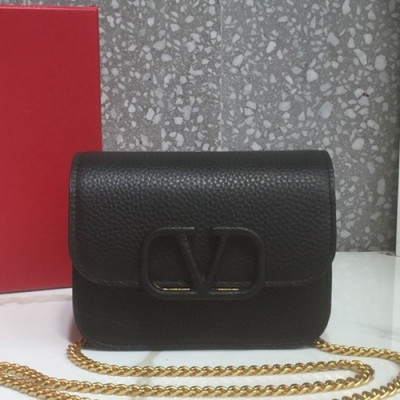 Valentino 2019 Leather Vsling Shoudler Cross Bag,16CM - 발렌티노 2019 레더 브이슬링 숄더 크로스백,VTB0791,16CM,블랙