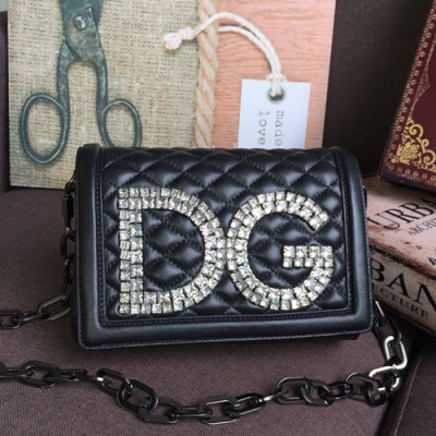 Dolce&Gabbana 2019 Leather Chain Cross Bag ,21CM - 돌체 앤 가바나 2019 레더 여성용 체인 크로스백 DGB0069,21cm,블랙