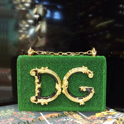 Dolce&Gabbana 2019 Chain Cross Bag ,21CM - 돌체 앤 가바나 2019 여성용 체인 크로스백 DGB0079,21cm,그린