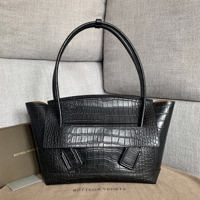 Bottega Veneta 2019 Arco Large Tote Shoulder Bag,32cm - 보테가 베네타 2019 아르코 라지 토트 숄더백, 575941,BVB0360,32cm,블랙