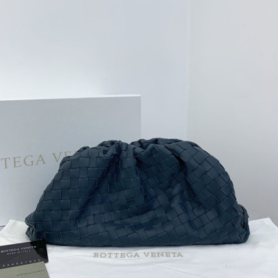 Bottega Veneta 2019 The Pouch Bag,38cm - 보테가 베네타 2019 더 파우치 백, 576227A,BVB0373, 38cm,네이비