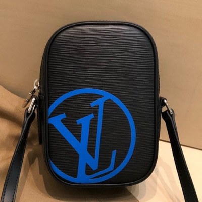 Louis Vuitton 2019 Epi Danube Shoulder Bag,17cm - 루이비통 2019 남여공용 에삐 다뉴브 숄더백 M55120,LOUB1688 ,17cm,블랙