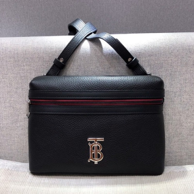 Burberry 2019 TB Messenger Shoulder Bag ,27CM - 버버리 2019 TB 남성용 메신저 숄더백,BURB0396,27cm,블랙