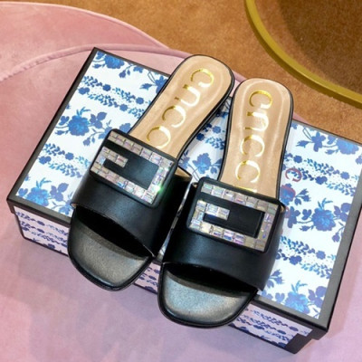 Gucci 2019 Ladies Leather Slipper - 구찌 2019 여성 레더 슬리퍼 GUCS0046,Size(225 -  250).블랙