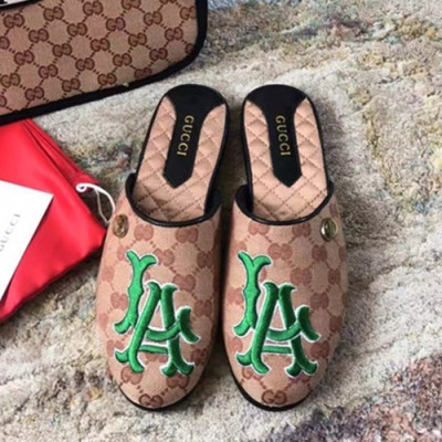 Gucci 2019 Ladies Yankees GG Steel Logo Slipper - 구찌 2019 여성용 양키스 GG 스틸 로고 슬리퍼 GUCS0059.Size(225 -  250).브라운