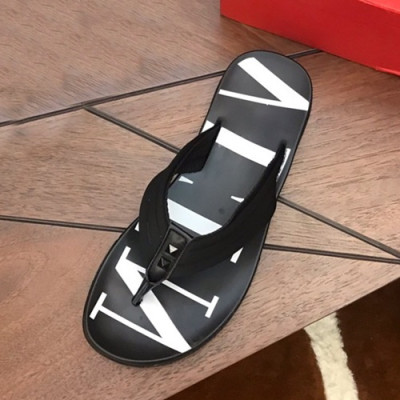 Valentino 2019 Mens Slipper - 발렌티노 2019 남성용 슬리퍼,VTS0120.Size(240 - 270).블랙