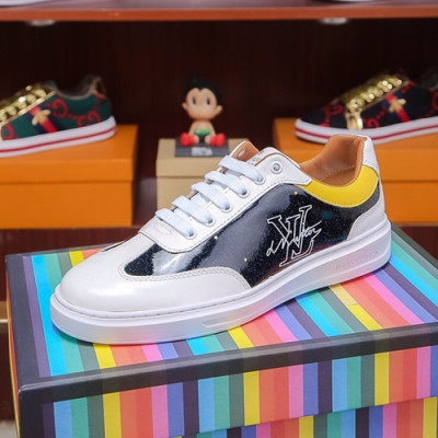 Louis Vuitton 2019 Mens Leather Sneakers - 루이비통 2019 남성용 레더 스니커즈 LOUS0332.Size(240 - 270).화이트+블랙