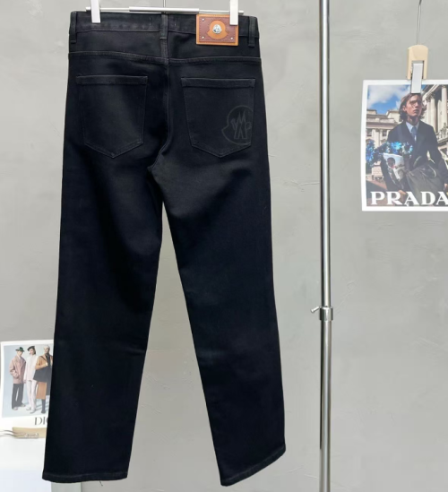 Moncler 2025 Mens Casual Logo Denim Pants  -몽클레어 2025 남성 캐쥬얼 로고 데님 팬츠 Moc0854x.Size(29 - 38).블랙