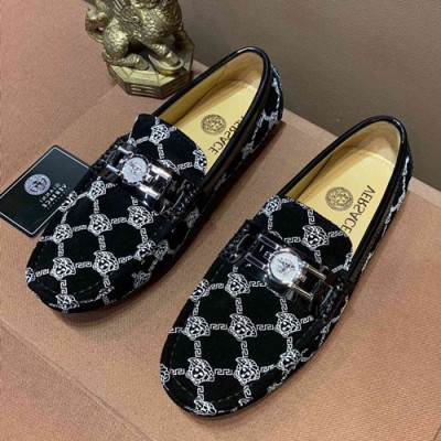 Versace  2019 Mens Suede Loafer - 베르사체 2019 남성용 스웨이드 로퍼 VERS0216,Size(240 - 270).블랙