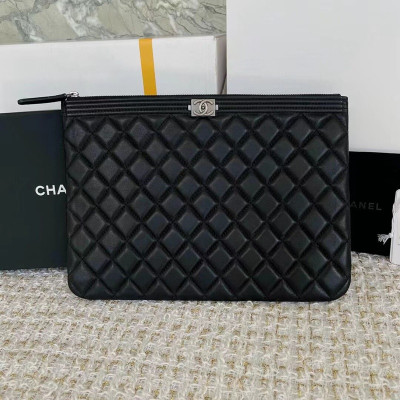 Chanel 2022 Women Clutch Bag,28/33CM - 샤넬 2022 여성용 클러치백,CHAB1300,28/33CM,블랙