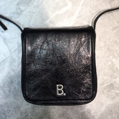 Balenciaga 2019 Leather Shoulder Bag,16CM - 발렌시아가 2019 레더 숄더백,BGB0496,16CM,블랙