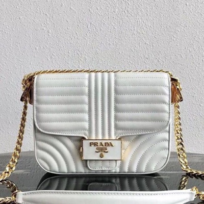 Prada 2019  Leather Chain Shoulder Bag,20.5cm - 프라다 2019 여성용 엠블럼 레더 체인 숄더백 ,1BD217-11,20.5cm,화이트