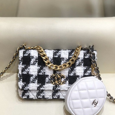 Chanel 2019 WOC Chain Cross Bag,19CM - 샤넬 2019 WOC 체인 크로스백,CHAB1350,19CM,화이트