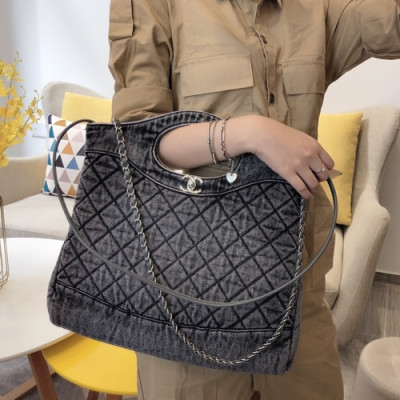 Chanel 2020 31 Denim Tote Shoulder Bag - 샤넬 2020 31 데님 토트 숄더백  CHAB1363, 그레이