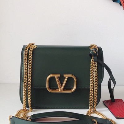 Valentino 2019 Leather Garavani Vsling Shoudler Cross Bag,21CM - 발렌티노 2019 레더 가라바니 브이슬링 숄더 크로스백,VTB0934,21CM,그린