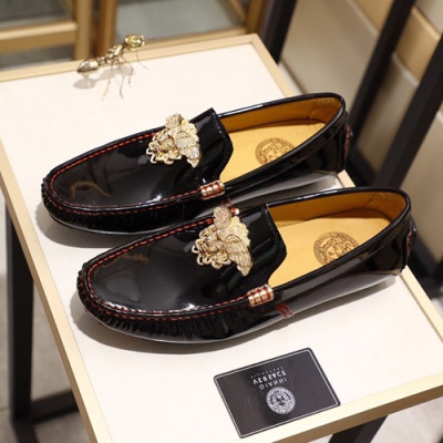 Versace  2020 Mens Leather Loafer - 베르사체 2020 남성용 레더 로퍼  VERS0321,Size(240 - 270).블랙