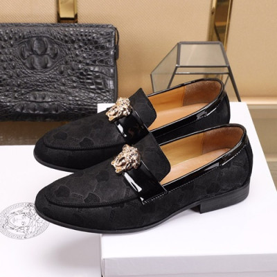 Versace  2020 Mens Leather Loafer - 베르사체 2020 남성용 레더 로퍼 VERS0328,Size(240 - 270).블랙