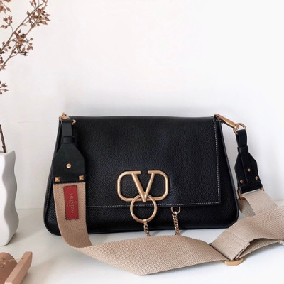 Valentino 2020 Vring Shoudler Bag,35CM - 발렌티노 2020 브이링 숄더백,VTB0969,35CM,블랙