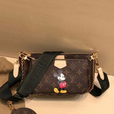 Louis Vuitton 2020 Pochette Favorite Monogram Shoulder Bag ,25cm - 루이비통 2020 포쉐트 페이보릿 모노그램 숄더백,M44813, LOUB1988, 25cm,브라운