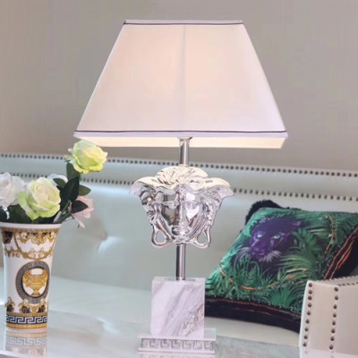 Versace 2020 Medusa Lamp - 베르사체 2020 메두사 램프, SHYP0063,화이트