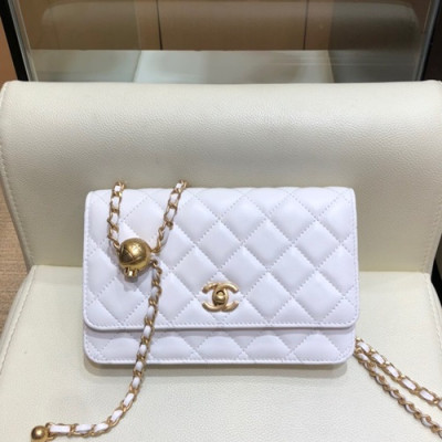 Chanel 2020 WOC Chain Cross Bag,19CM - 샤넬 2020 WOC 체인 크로스백,CHAB1434,19CM,화이트