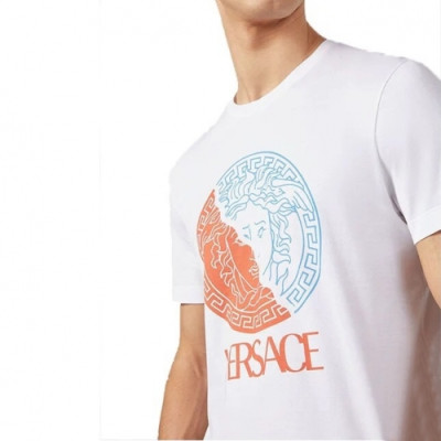 [베르사체]Versace 2020 Mens Logo Silket Short Sleeved Tshirts - 베르사체 2020 남성 메두사 실켓 반팔티 Ver0619x.Size(m - 3xl).화이트