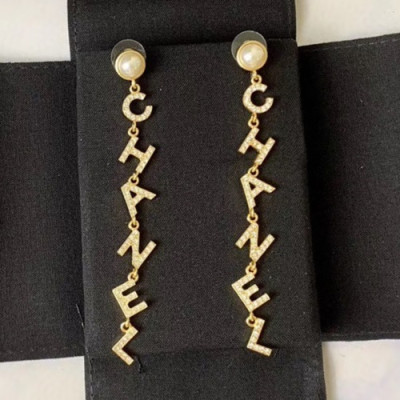 Chanel 2020 Ladies Earring  - 샤넬 2020 여성용 이어링 ACC0049.(옐로우골드)