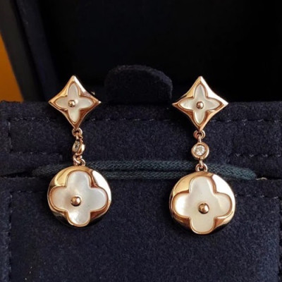 Louis Vuitton 2020 Ladies Earring  - 루이비통 2020 여성용 이어링 ACC0057.(옐로우골드)